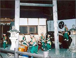 野迫川村太鼓クラブによる演奏の写真